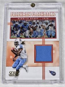 lot 41 image: Derrick Henry 2020 Panini Score Freshman Flashbacks Relic #FF-DH - Tennessee Titans Football Card