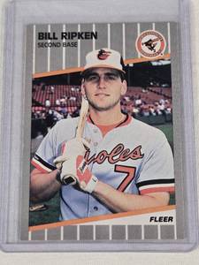 lot 90 image: Bill Ripken Rookie 1989 Fleer #616 Blacked out Bat - Baltimore Orioles Baseball Card