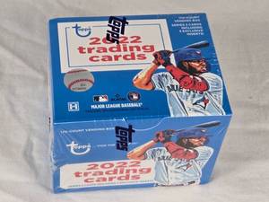 lot 173 image: Unopened 2022 Topps Vending Box of Baseball Cards