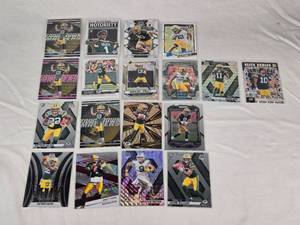 lot 178 image: Lot of Green Bay Packers Football Cards Featuring Jordan Love, Christian Watson, Matthew Golden Rookie, Brett Farve and Others with Inserts