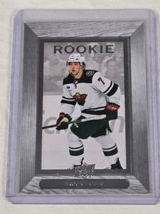 lot 191 image: Brock Faber Rookie 2023-24 Upper Deck Beehive #BH-33 - Minnesota Wild Hockey Card