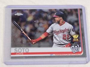 lot 227 image: Juan Soto Rookie Cup 2019 Topps Chrome #155 - Washington Nationals Baseball Card