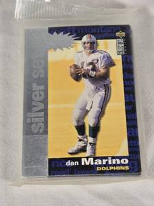 lot 229 image: Unopened 1995 Collectors Edge Silver Set