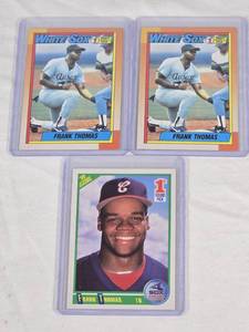 lot 280 image: Lot of 3 Frank Thomas Rookie Baseball Cards including Topps and Score