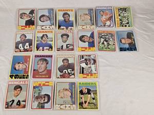 lot 303 image: Lot of 20 Vintage Football Cards From Around 1972 Featuring Players Like Leroy Kelly, Ron Johnson, and Jim Otto