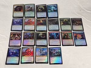 lot 330 image: Lot of 20 Magic The Gathering Holo Cards