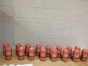 lot 302 image: LOT OF 16 biom Refillable Wipe Dispensers With Magnetic Lids