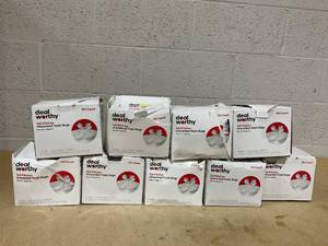 lot 319 image: LOT OF 9 Deal Worthy Trash Bags