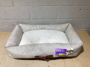lot 151 image: Boots & Barkley Neutral 4-Sided Bolster Dog Bed  - Cream - L, 36 Inches (L), 8 Inches (H) x 24 Inches (W) (Used, Washable)