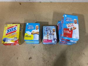 lot 162 image: LOT OF 14 - (13) Mr. Clean Magic Erasers & (1) S.O.S. Steel Wool Pads