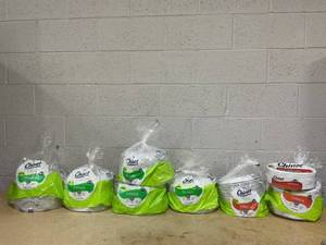 lot 337 image: LOT OF 8 Chinet Compostable Plates