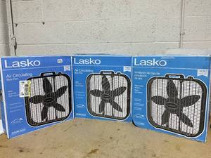 lot 261 image: LOT OF 3 Lasko Air Circulating Box Fans Black