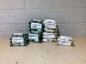 lot 157 image: LOT OF 6 Honest Flushable Wipes