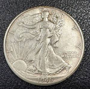 lot 8KC image: 1945-D Walking Liberty Half Dollar Denver Mint - 90% Silver