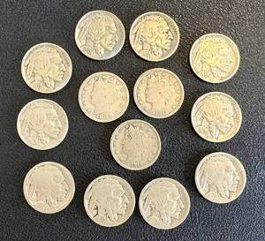 lot 9RB image: Buffalo Nickels & Barber Nickels (Lot of 13) - Circulated