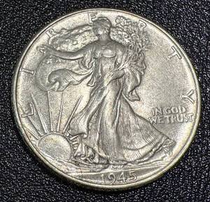 lot 12KC image: 1945 Walking Liberty Half Dollar Coin