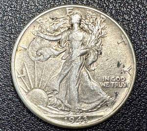 lot 14LB image: Walking Liberty Half Dollar - 1943, Circulated
