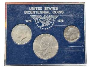 lot 17RB image: United States Bicentennial Coins Set - Kennedy Half, Ike Dollar, Bicentennial Quarter (1776-1976)