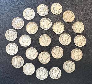 lot 26KC image: Mercury Dimes - 24 Circulated, Mixed Years (1920s-1940s)