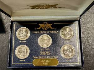 lot 66KC image: 2005 State Quarter Collection Denver Mint - 5 Coins in Box (KS MN WV CA OR)