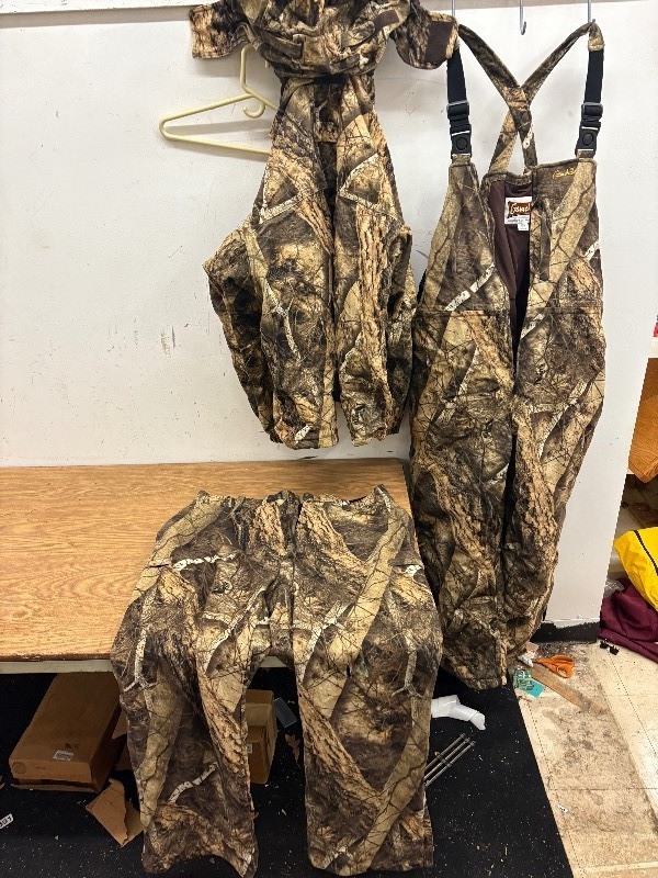 lot 110 image: Gamehide insulated camo bibs, pants and jacket size 3x