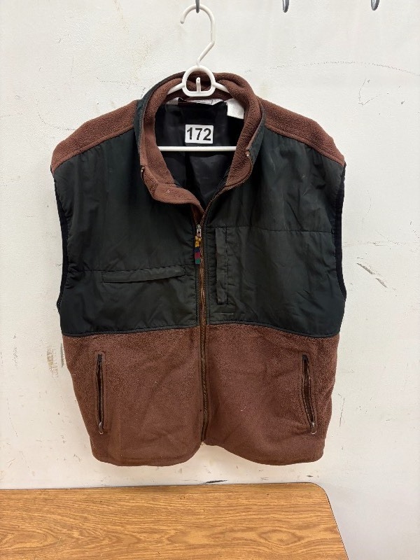 lot 172 image: LD sport vest size 2xl