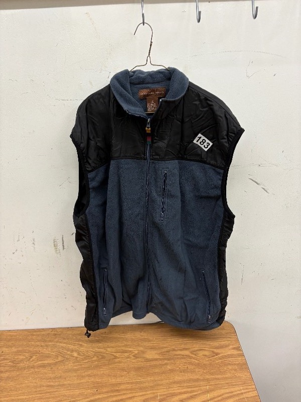 lot 183 image: Woodland Trail 2XL vest