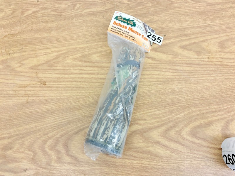 lot 255 image: Deluxe moose call new in package