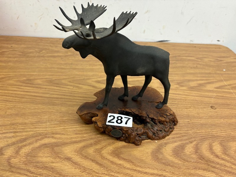 lot 287 image: Moose sculpture