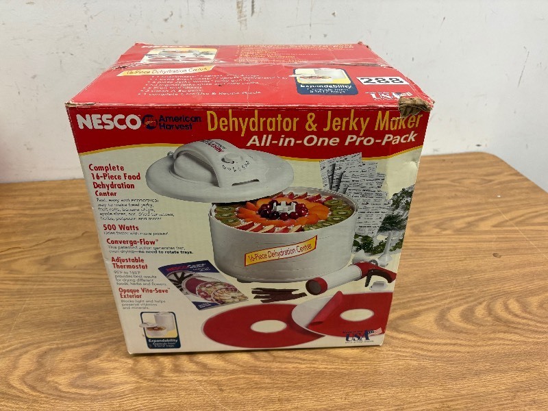 lot 288 image: dehydratorjerky maker