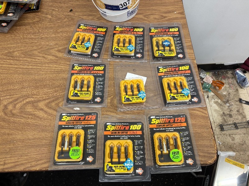 lot 307 image: Spitfire Mechanical Broadheads  Multiple Packs