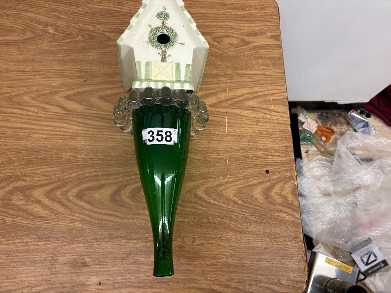 lot 358 image: Glass Bird feeder