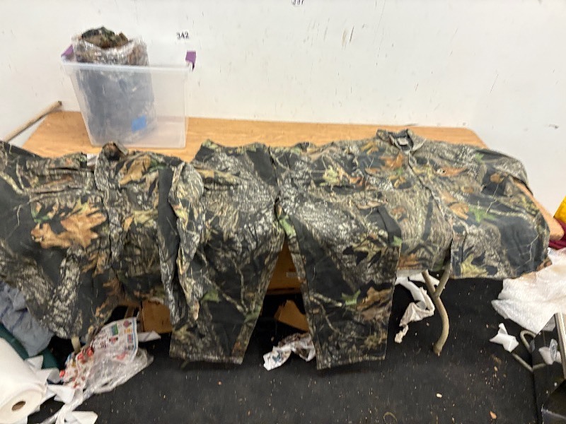 lot 365 image: Mossy oak camo shirts