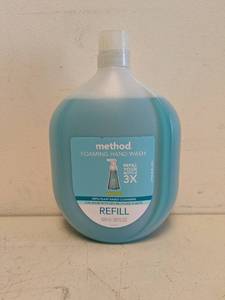 lot 118 image: NEW METHOD FOAMING HAND WASH REFILL