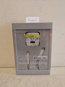 lot 191 image: NEW HAYDAY IPHONE IPAD HOME CHARGING KIT