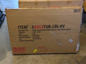 lot 211 image: NEW TWIN SIZED UPHOLSTERED BEN IN LIGHT BLUE VELVET