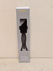 lot 175 image: NEW HAYDAY PORTABLE FLEXIBLE TRIPOD