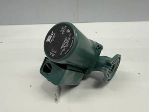 lot 17 image: TACO CIRCULATING PUMP