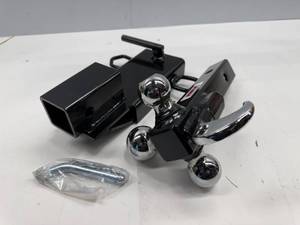 lot 52 image: EXTREME MAX FORKLIFT HITCH AND TRI-BALL.