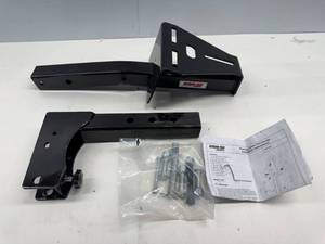 lot 81 image: EXTREME MAX SPARE TIRE CARRIER