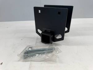 lot 109 image: QUICK PRODUCTS RV BUMPER ADAPTER RECEIVER