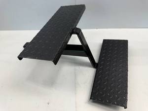 lot 123 image: BROPHY HITCH STAIR