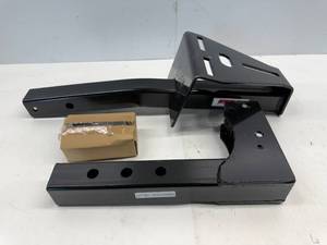 lot 126 image: EXTREME MAX SPARE TIRE CARRIER