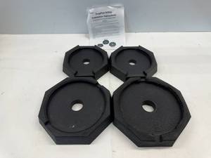 lot 127 image: SNAPPAD RV JACK PADS