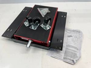 lot 157 image: EXTREME MAX MOTORCYCLE JACK WITH DOLLY