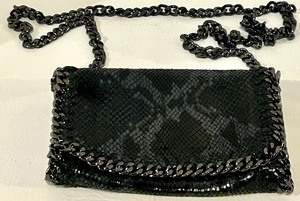 lot 136 image: Borse in Pelle Snakeskin Chain Shoulder Bag