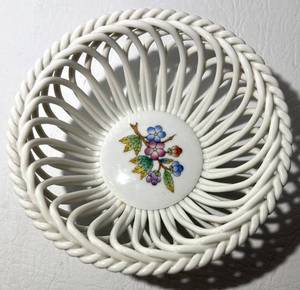 lot 67 image: Herend Hand Painted Porcelain Basket-Weave Bowl with Floral Center
