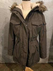 lot 105 image: S13 NYC Parka with Faux Fur Hood - Size S