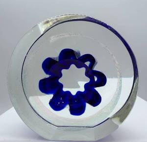 lot 183 image: Steve Correia Blue Glass Flower in Clear Crystal 3.25 Height