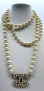 lot 190 image: Chanel CC Logo Glass Pearl Necklace - Multi-Strand Faux Pearl Beads